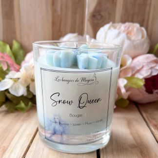Bougie Parfumée Snow Queen – Luxe hivernal parfumé, ambiance chic et élégante, parfum longue durée, idéale pour cadeau et décoration intérieure.