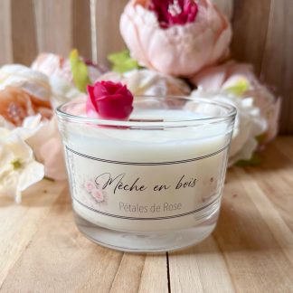 Bougie parfumée rose artisanale – Mèche en bois